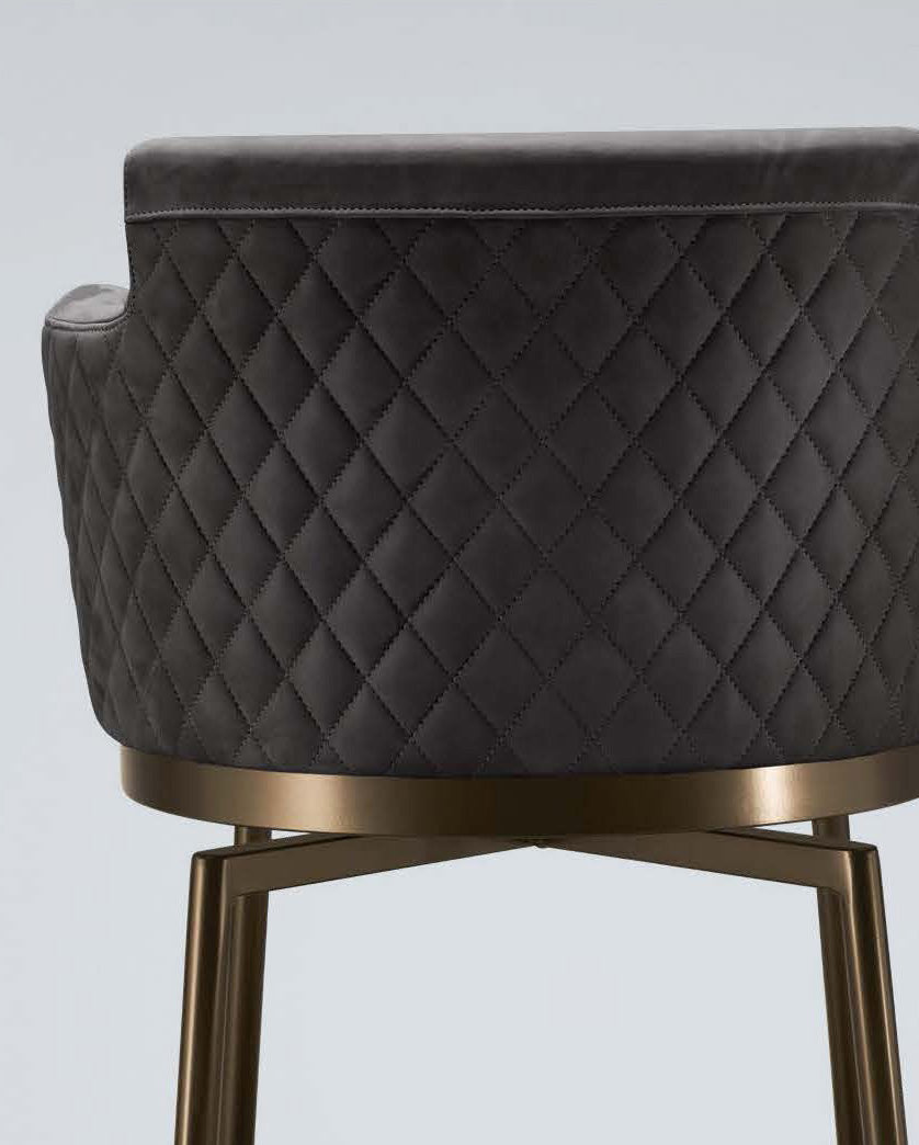 10209 Armlehnstuhl, Drehstuhl 2025