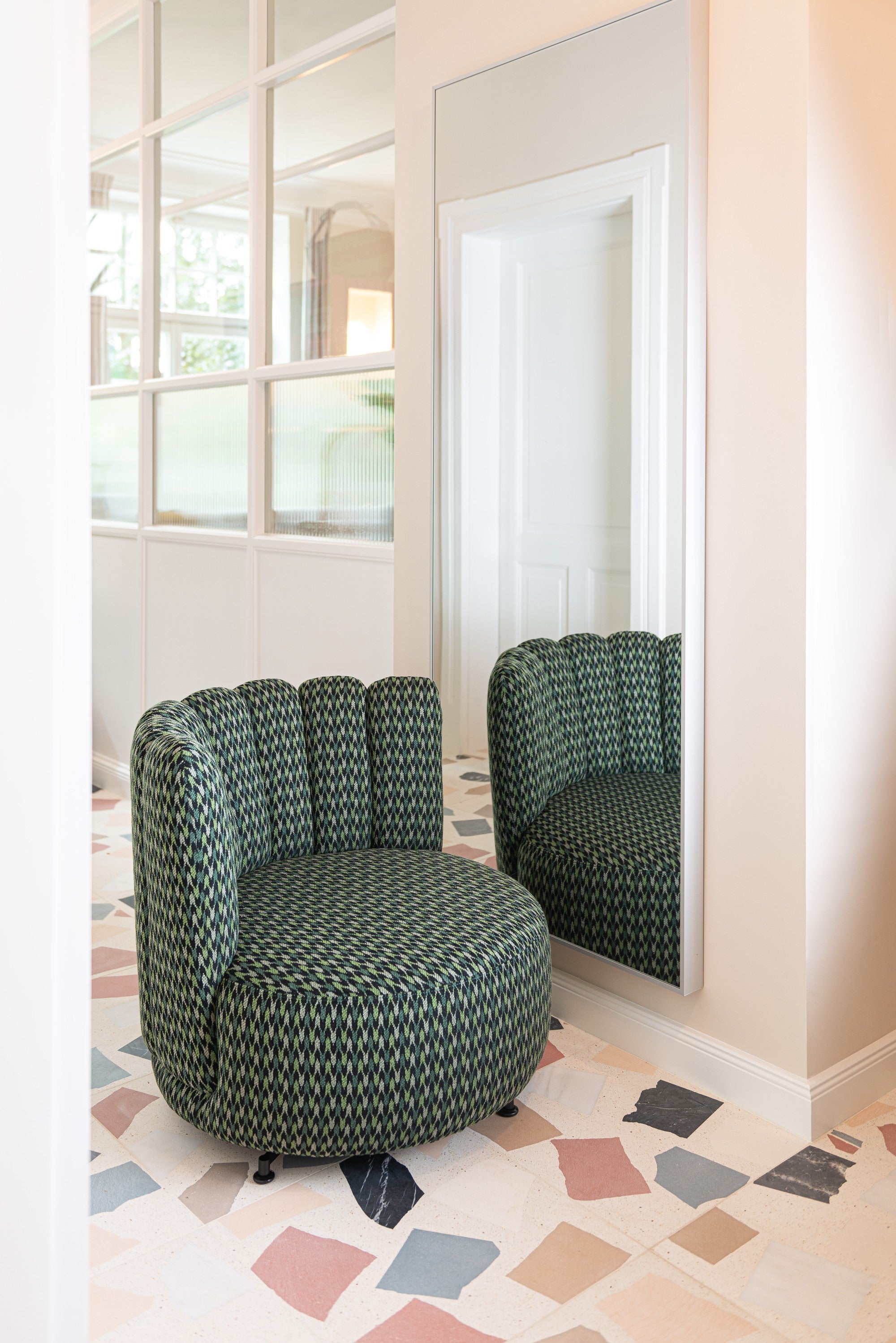 10144 Drehfauteuille klein