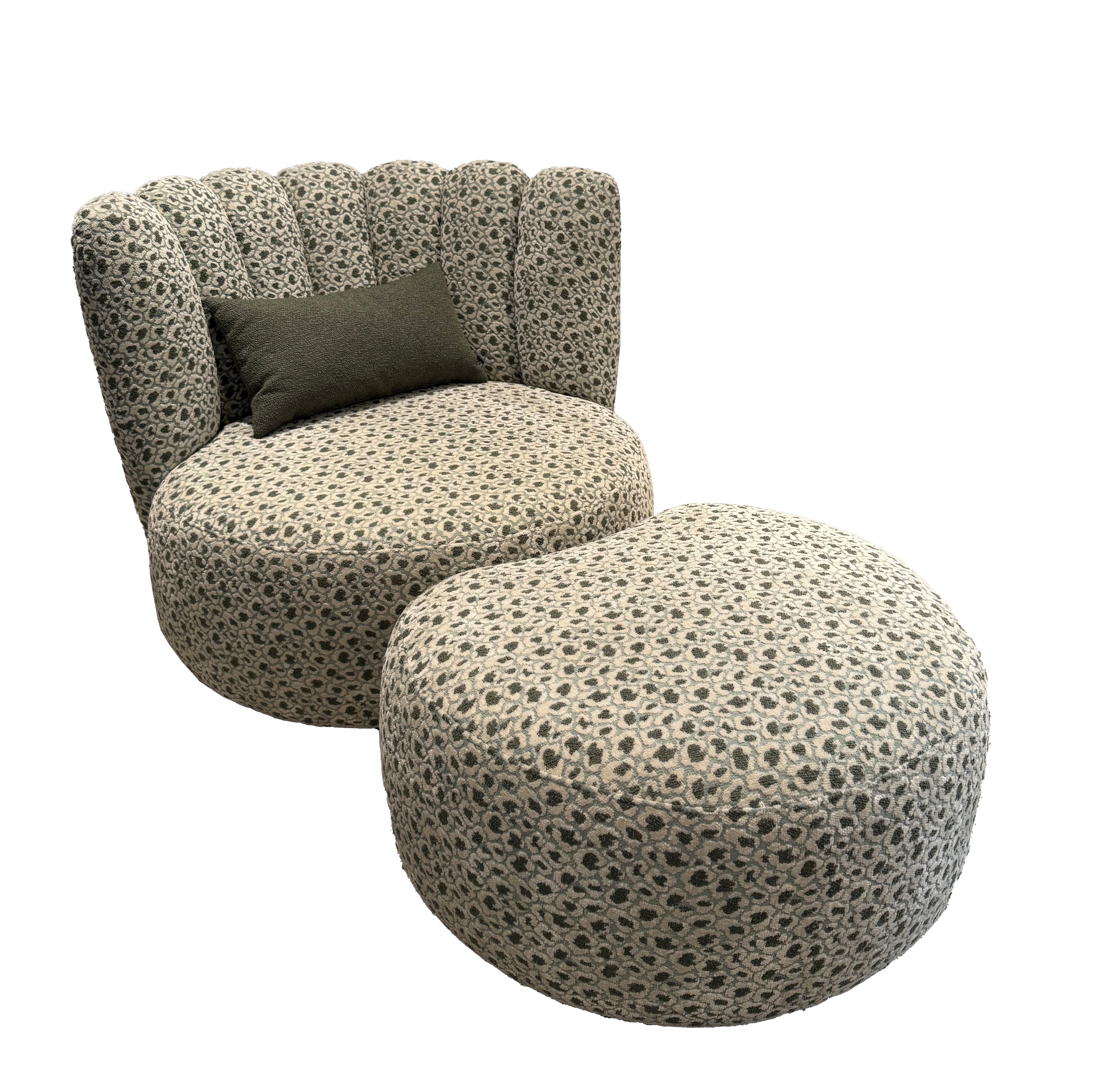 10138 Drehfauteuille klein 2025