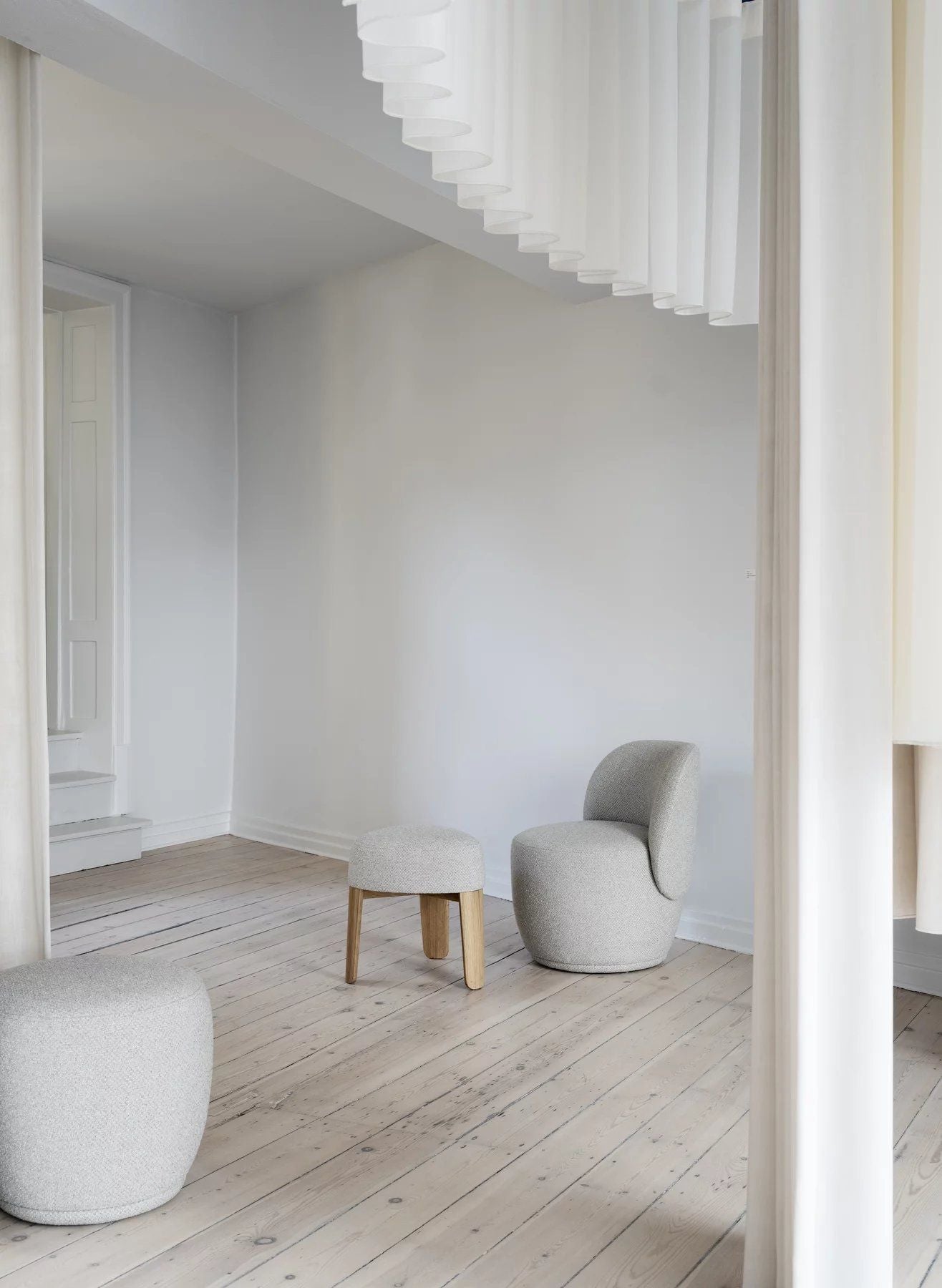 10180 Drehfauteuil 2025