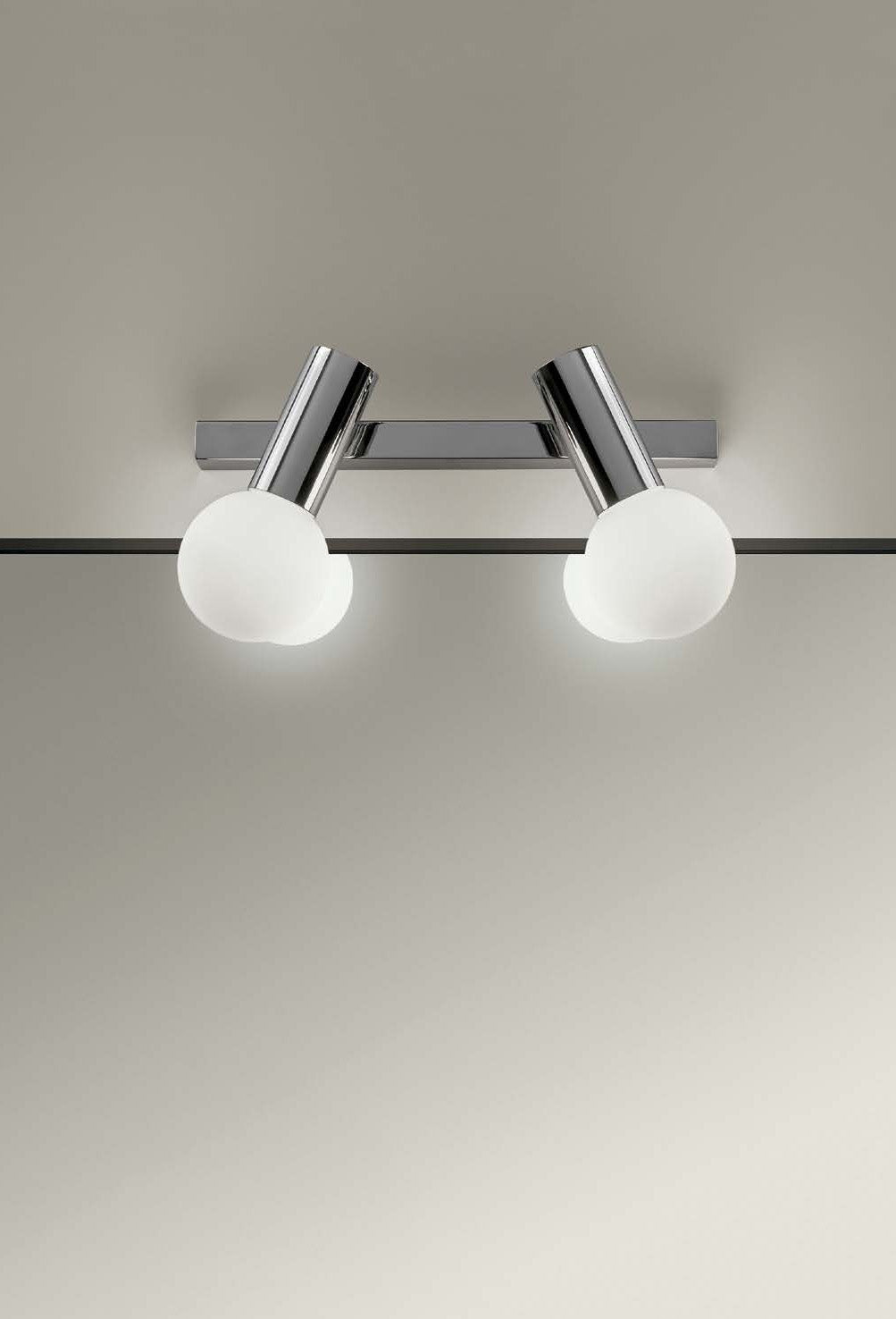 10229 Wandlampe