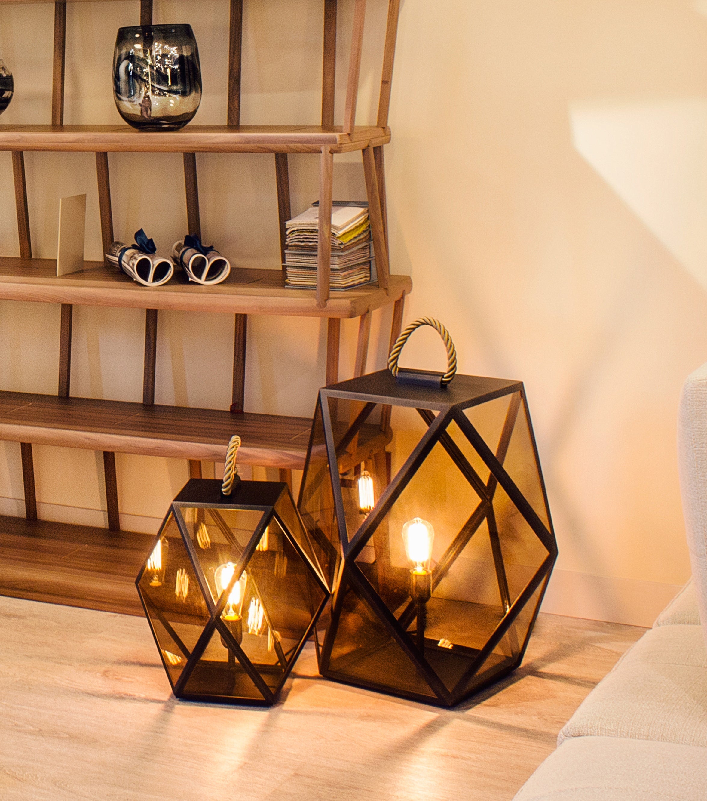 10201  Laterne Muse Lantern Medium